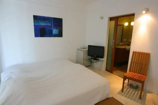 Stüdyo, 1 En Büyük (King) Boy Yatak (Studio King Bed)