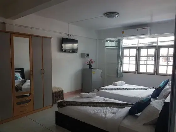 Family Room, Balcony
