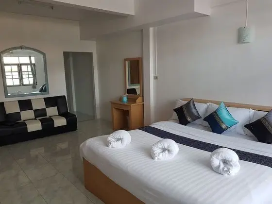 Family Room, Balcony