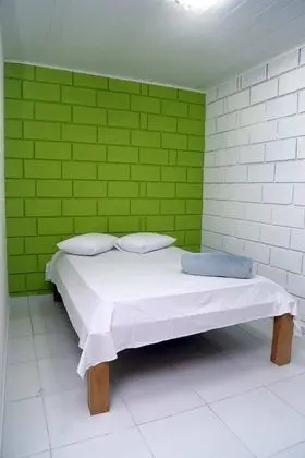Basic Tek Büyük veya İki Ayrı Yataklı Oda