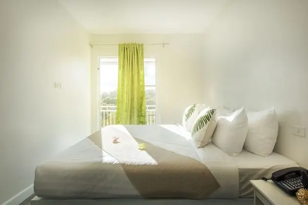 1 Bedroom Suite