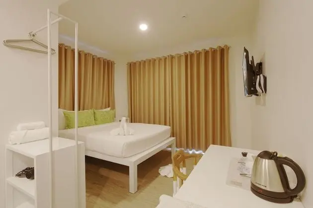 1 Bedroom Suite