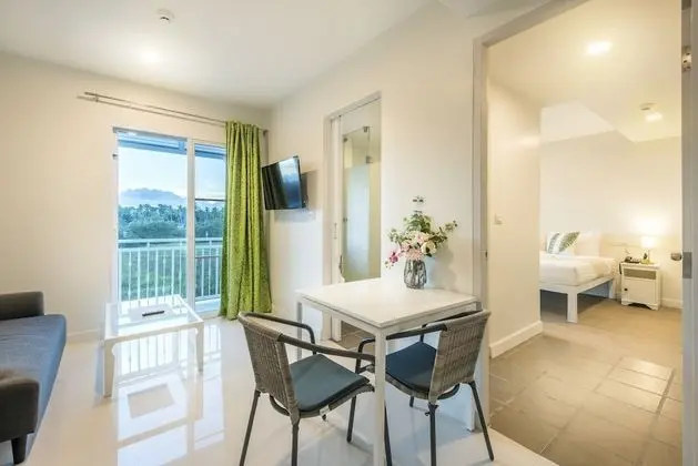 1 Bedroom Suite