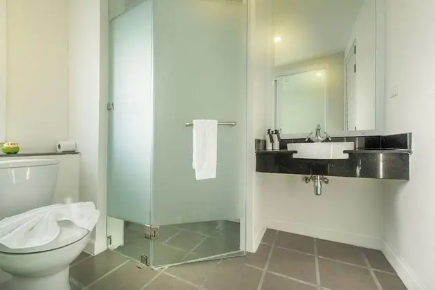 1 Bedroom Suite
