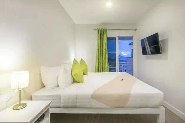 2 Bedroom Suite A