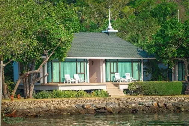 Grand Villa