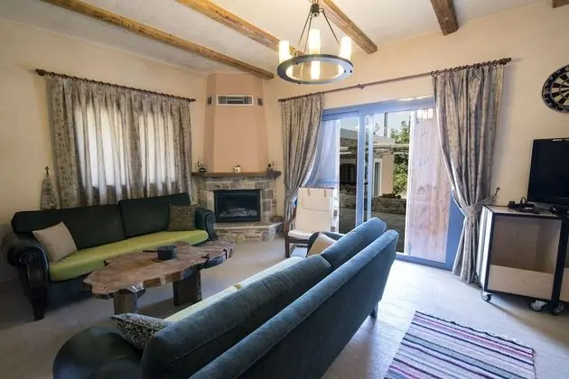 Gallery Villa