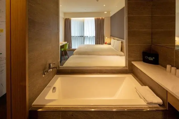 Deluxe Üç Kişilik Oda