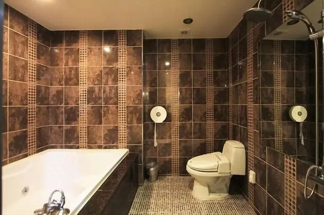 Premium Üç Kişilik Oda