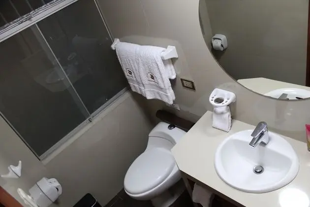 Standard Büyük Yataklı Tek Kişilik Oda