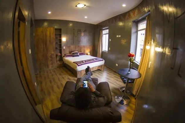 Tek Büyük Yataklı Oda, 1 Büyük (Queen) Boy Yatak, Sigara İçilmez