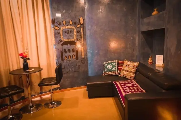 Tek Büyük Yataklı Oda, 1 Büyük (Queen) Boy Yatak, Sigara İçilmez