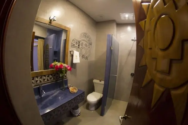 Tek Büyük Yataklı Oda, 1 Büyük (Queen) Boy Yatak, Sigara İçilmez