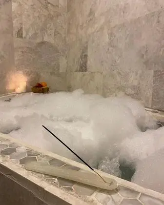 King Suit, , Şömineli ve Jakuzili