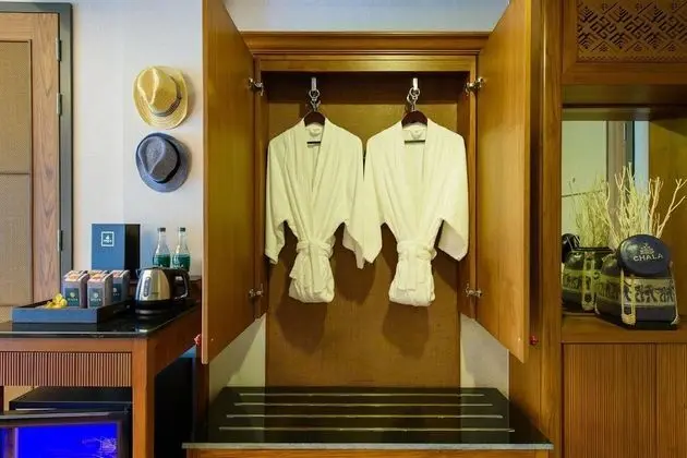 Deluxe Double Room, Balcony
