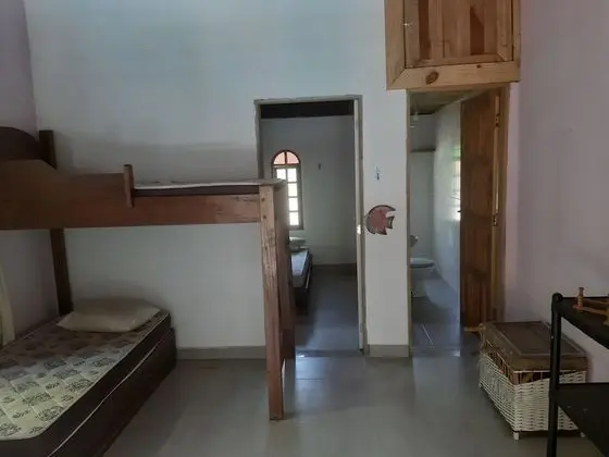 Basic Dağ Evi, Havuz Manzaralı