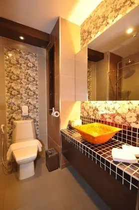 Superior Tek Büyük Yataklı Oda, 1 Çift Kişilik Yatak, Kısmi Deniz Manzaralı