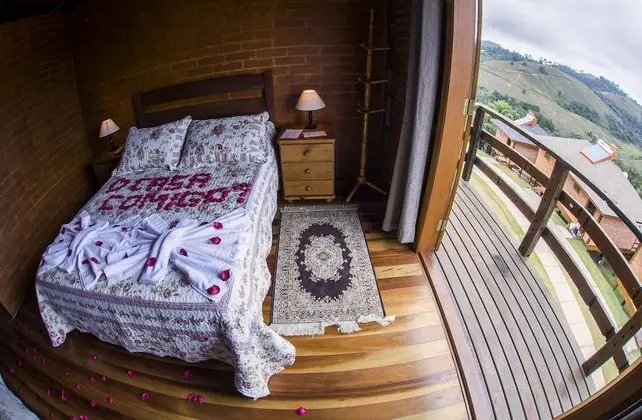 Tek Büyük Yataklı Oda