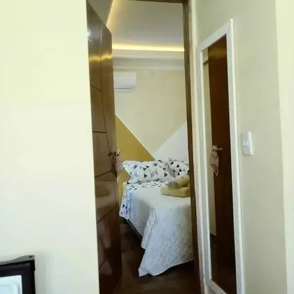Üç Kişilik Oda