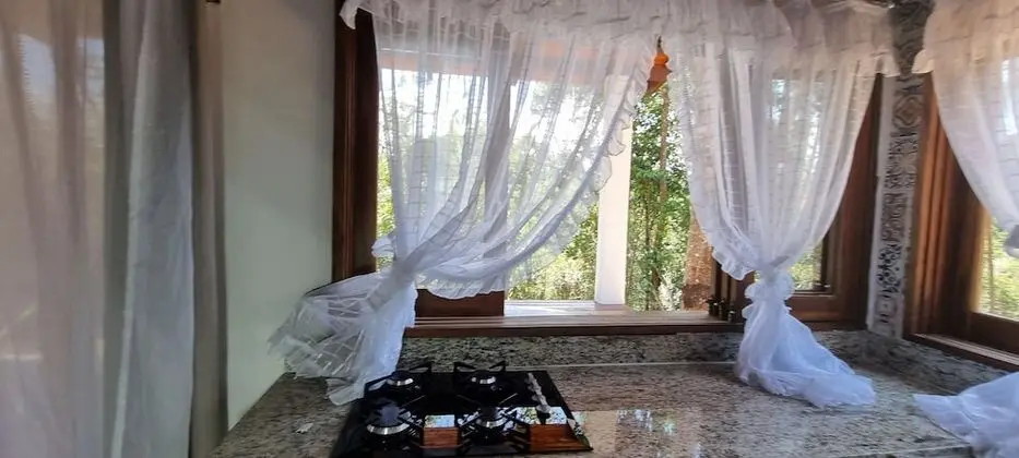 Comfort Dağ Evi, Sıcak Su Havuzu