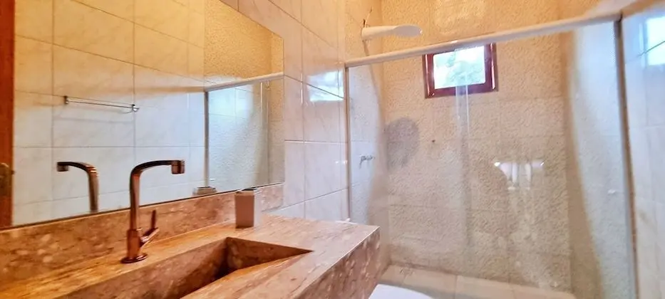 Deluxe Dağ Evi, Sıcak Su Havuzu