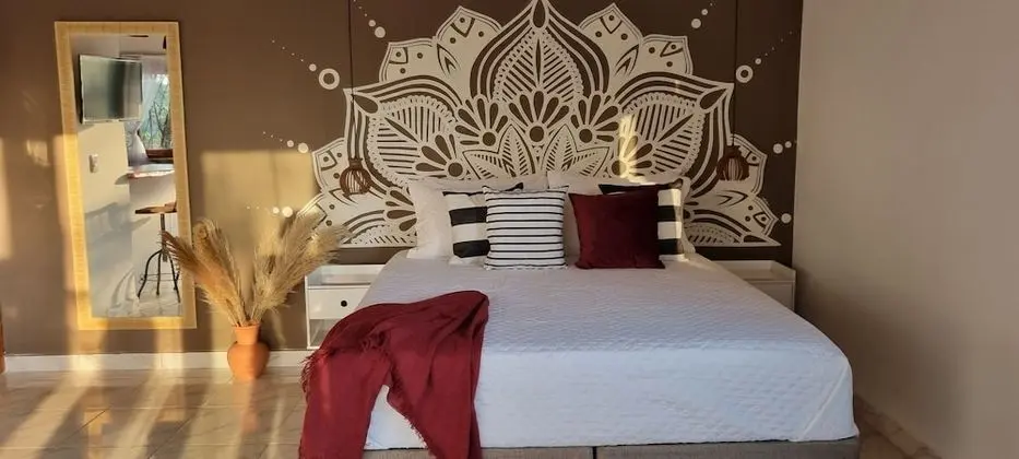 Design Dağ Evi, Sıcak Su Havuzu