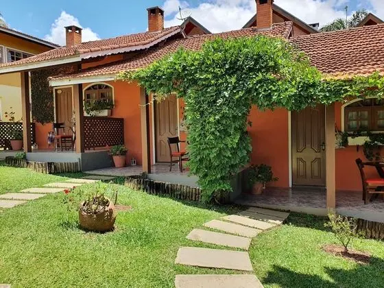 Dağ Evi (Pucci)