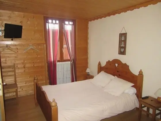 Tek Büyük Yataklı Oda, Banyolu/Duşlu, Dağ Manzaralı (ou ville)