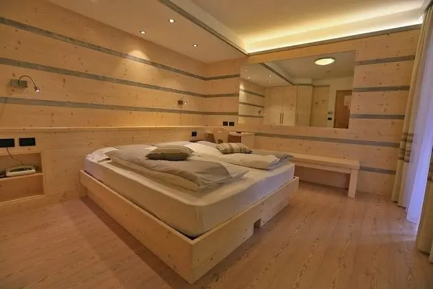 Tek Büyük veya İki Ayrı Yataklı Oda