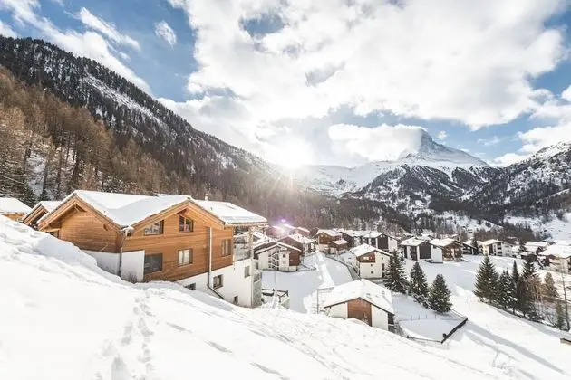 Apart Daire, 2 Büyük (Queen) Boy Yatak, Sigara İçilmez (Cosy Matterhorn View Apartment)