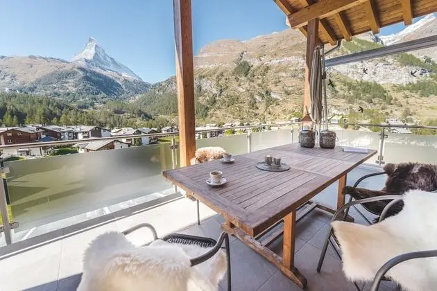 Apart Daire, Sigara İçilmez, Dağ Manzaralı (Matterhorn View Apartment Zermatt)