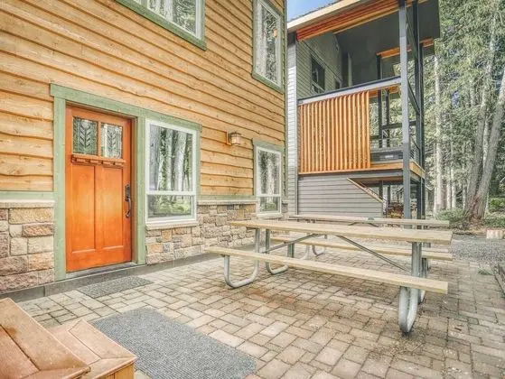 Kulübe, Birden Çok Yatak (Chalet am Berg)