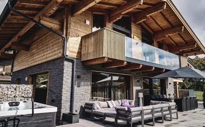 Villa, Engellilere Uygun, Sigara İçilebilir