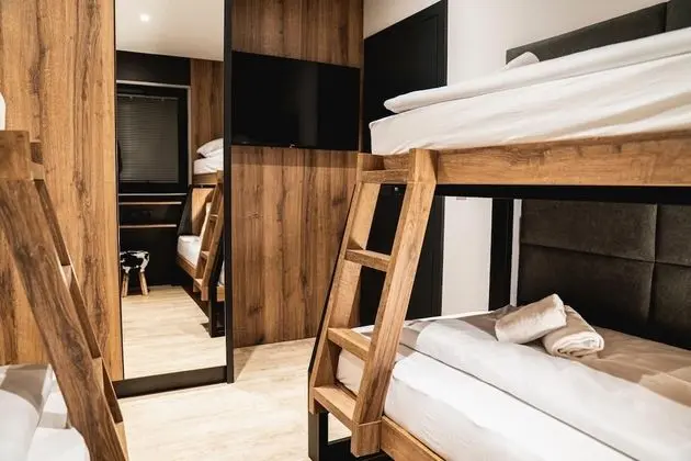 Villa, Engellilere Uygun, Sigara İçilebilir