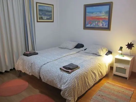 İki Ayrı Yataklı Oda, Ortak Banyo (Heidi)
