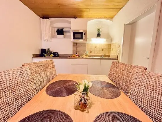 2 Zimmer Double-Double Apart Marktblick