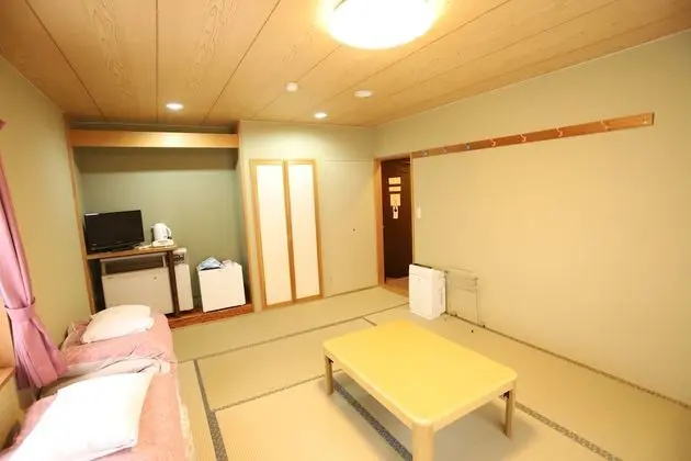 Traditional Dört Kişilik Oda (Japanese Style)