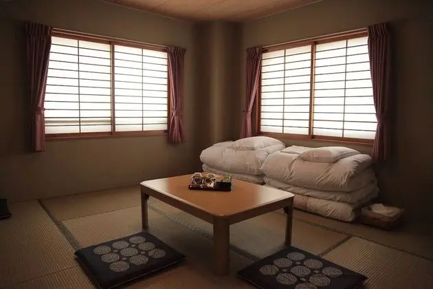 Traditional Dört Kişilik Oda (Japanese Style)