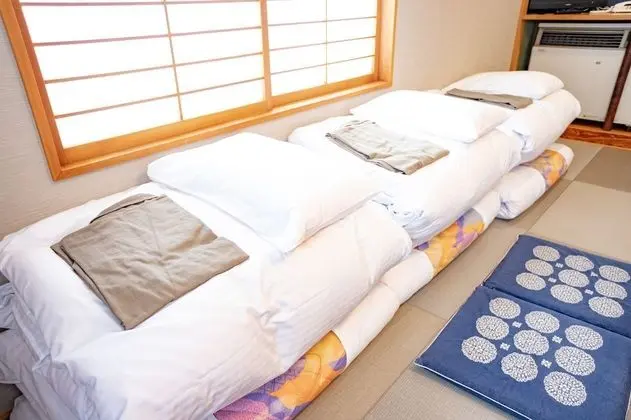 Traditional Dört Kişilik Oda (Japanese Style)