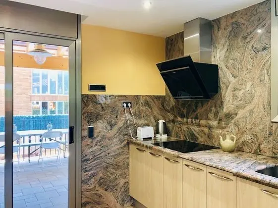 Ev, 4 Yatak Odası, Kişiye Özel Havuzlu