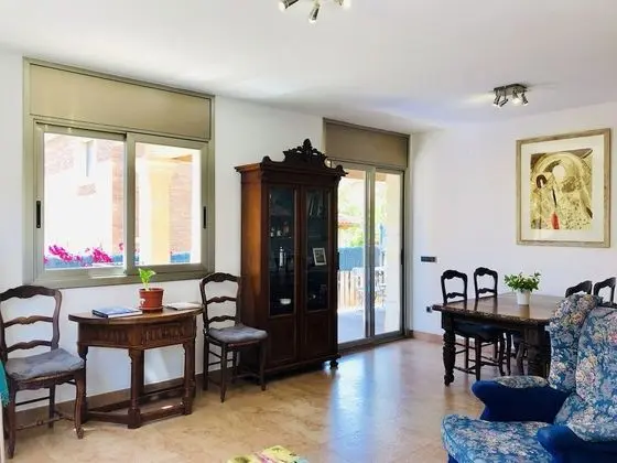 Ev, 4 Yatak Odası, Kişiye Özel Havuzlu