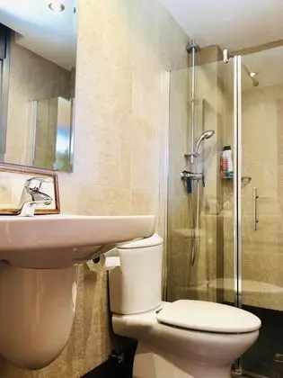 Ev, 4 Yatak Odası, Kişiye Özel Havuzlu