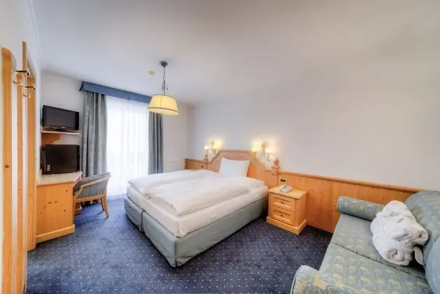 Comfort Tek Büyük veya İki Ayrı Yataklı Oda