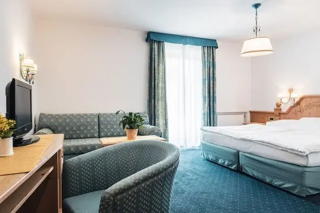 Comfort Tek Büyük veya İki Ayrı Yataklı Oda