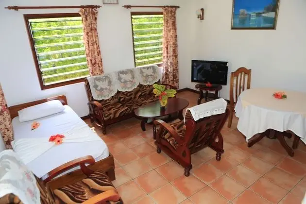 Deluxe Bungalov, Bahçe Manzaralı