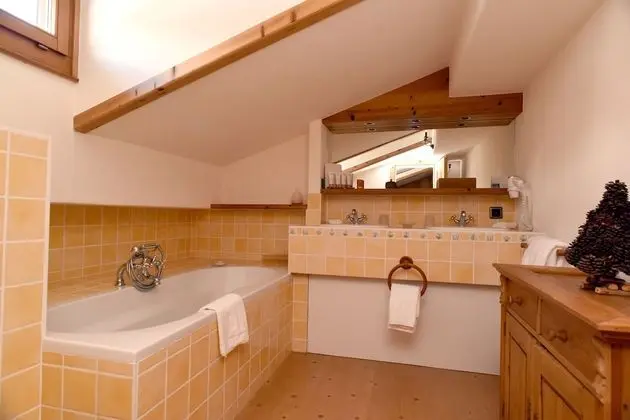 Tek Büyük Yataklı Oda, 1 Çift Kişilik Yatak (Charme - North view)