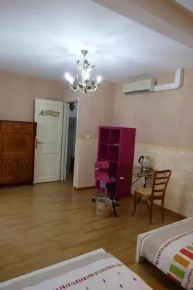 Basic Tek Büyük veya İki Ayrı Yataklı Oda, 2 Tek Kişilik Yatak, Sigara İçilmez, Buzdolabı