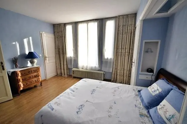 Basic Tek Büyük Yataklı Oda, 1 Büyük (Queen) Boy Yatak, Sigara İçilmez