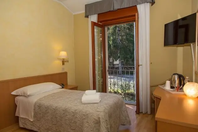 Basic Tek Kişilik Oda