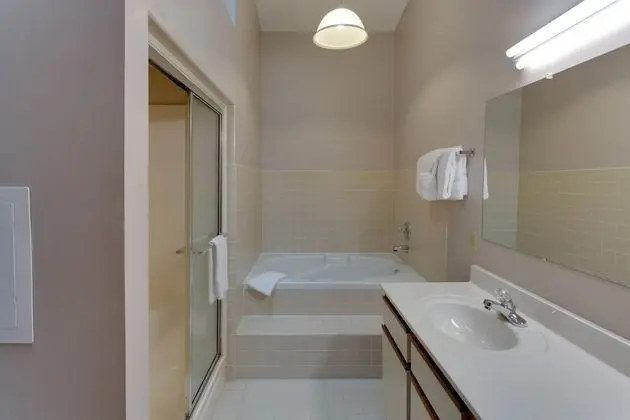 Standard Oda, 3 Yatak Odası, Balkon
